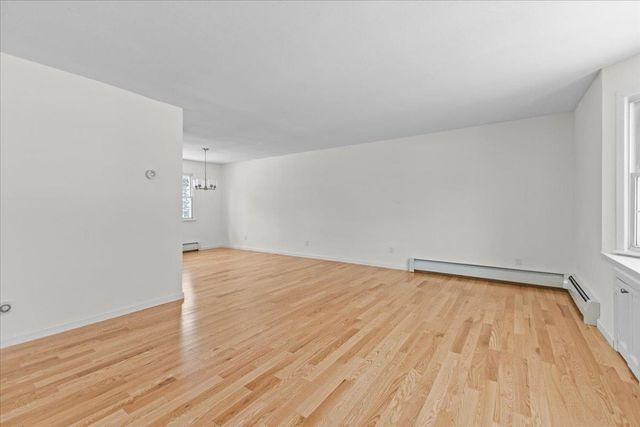 23 Birchwood Lane, Burlington, VT 05408