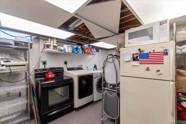 8613 Ohio AVENUE, Milwaukee, WI 53227