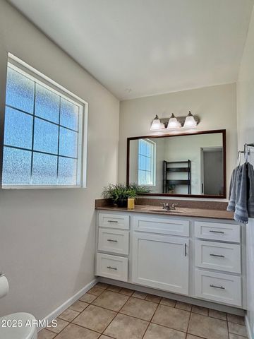 543 W 18TH Street, Tempe, AZ 85281