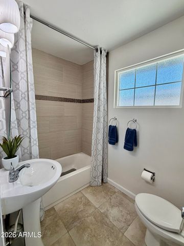 543 W 18TH Street, Tempe, AZ 85281