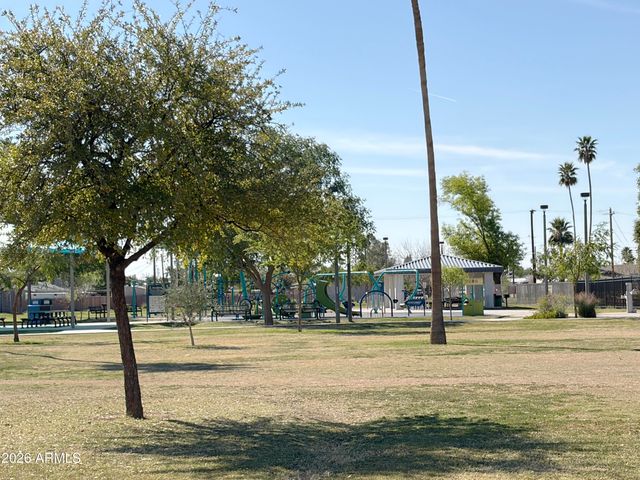 543 W 18TH Street, Tempe, AZ 85281