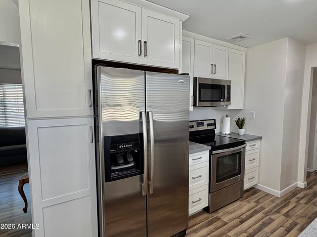 543 W 18TH Street, Tempe, AZ 85281