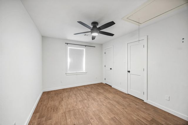 9715 Greenwillow Street, Houston, TX 77096