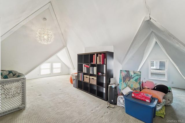 76 E Maple Avenue, Suffern, NY 10901