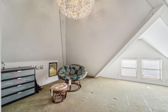 76 E Maple Avenue, Suffern, NY 10901