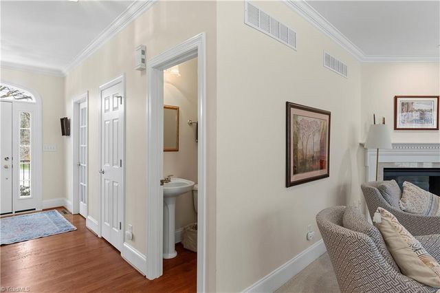 1869 Curraghmore Road, Clemmons, NC 27012