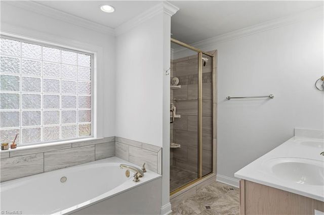 1869 Curraghmore Road, Clemmons, NC 27012