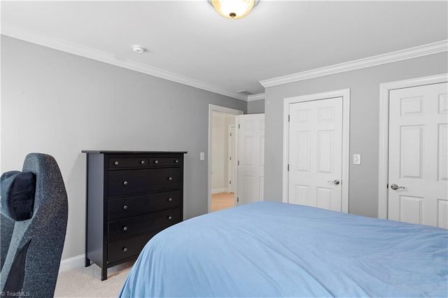 1869 Curraghmore Road, Clemmons, NC 27012