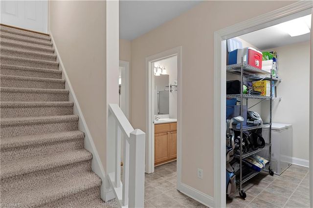 1869 Curraghmore Road, Clemmons, NC 27012