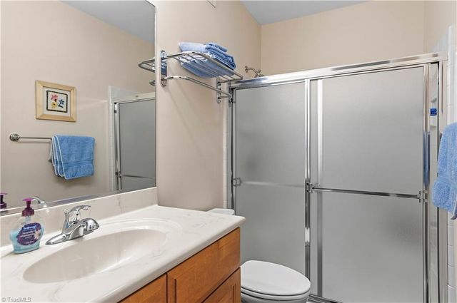 1869 Curraghmore Road, Clemmons, NC 27012