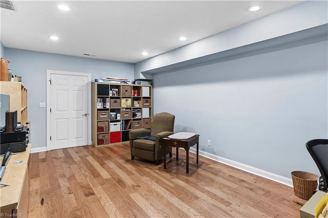 1869 Curraghmore Road, Clemmons, NC 27012