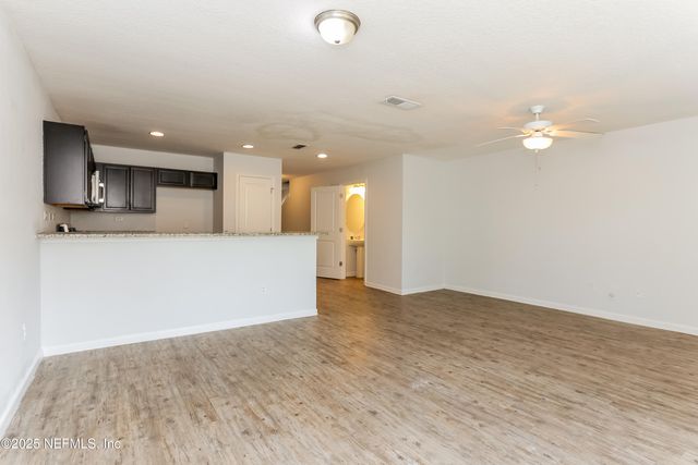 522 EISEMAN Way, Jacksonville, FL 32216