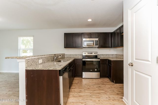 522 EISEMAN Way, Jacksonville, FL 32216