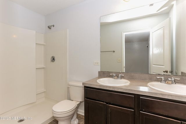 522 EISEMAN Way, Jacksonville, FL 32216