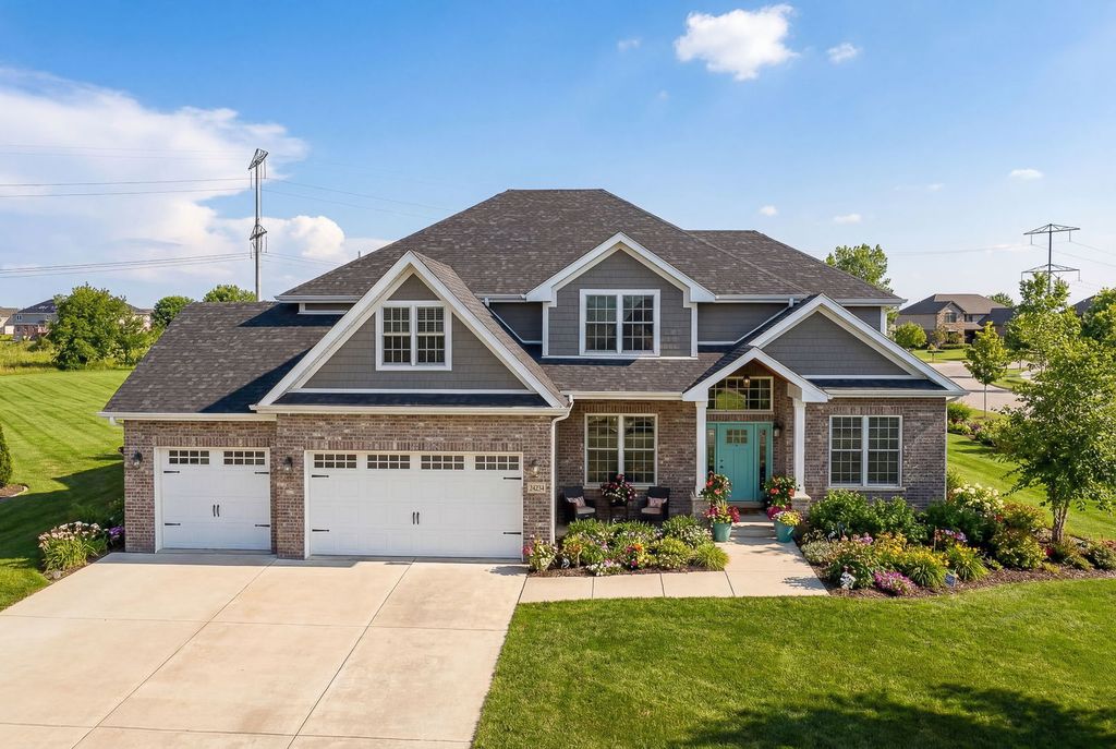 24234 S Sunset Lakes Drive, Manhattan, IL 60442