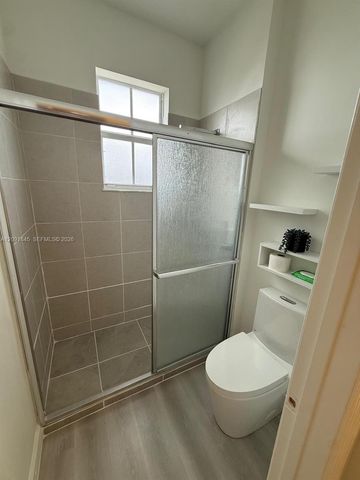 2661 SE 24th Court, Homestead, FL 33035