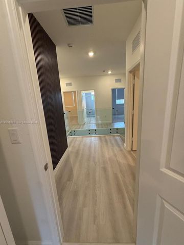 2661 SE 24th Court, Homestead, FL 33035