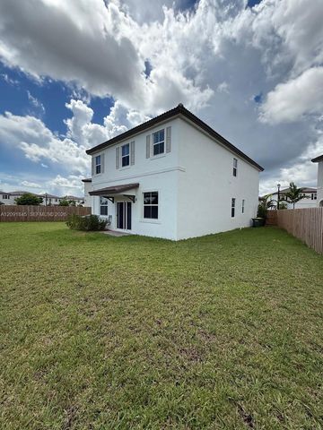2661 SE 24th Court, Homestead, FL 33035