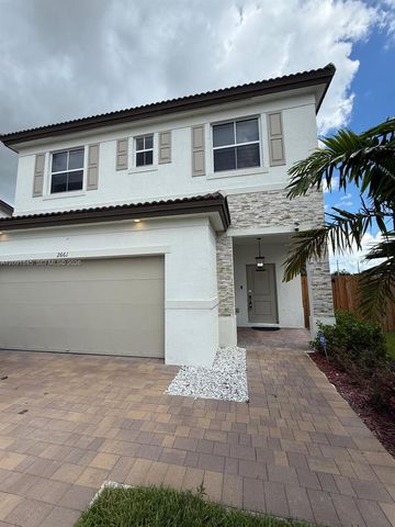 2661 SE 24th Court, Homestead, FL 33035