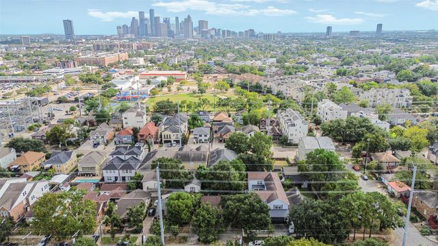 1647 Park Street, Houston, TX 77019