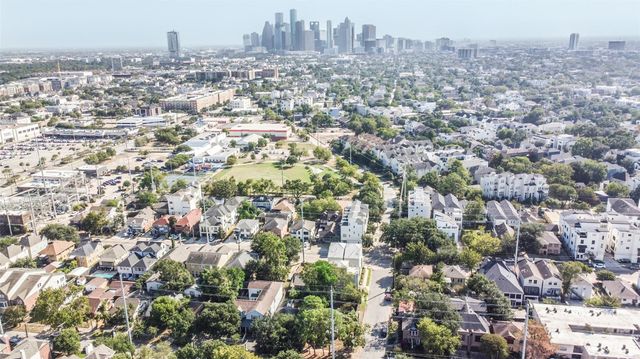 1647 Park Street, Houston, TX 77019