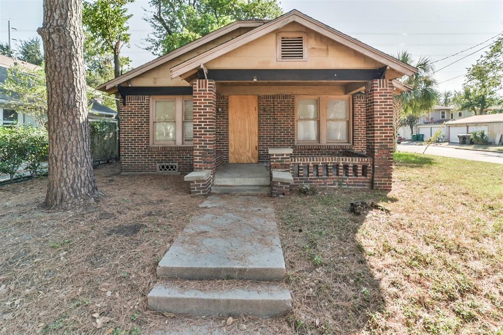 1647 Park Street, Houston, TX 77019