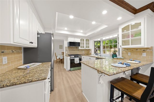 17 Alderbrook, Irvine, CA 92604