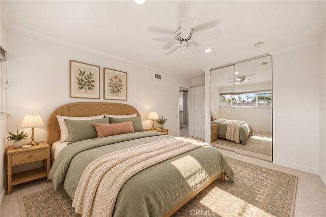 17 Alderbrook, Irvine, CA 92604
