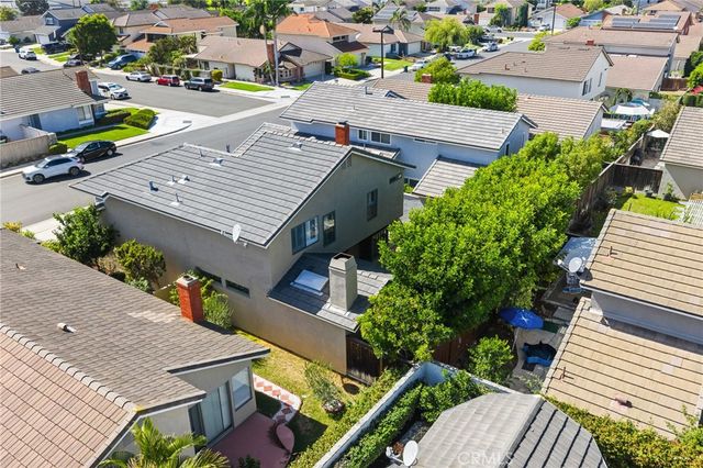 17 Alderbrook, Irvine, CA 92604