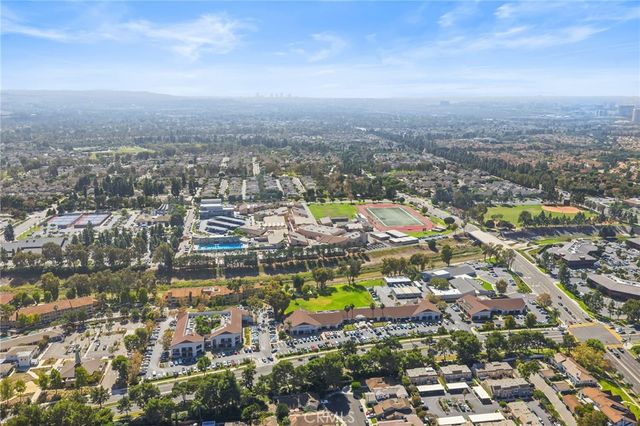 17 Alderbrook, Irvine, CA 92604