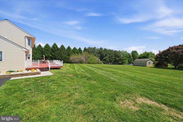 75 AUBURN RD, Avondale, PA 19311