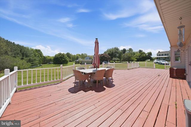 75 AUBURN RD, Avondale, PA 19311