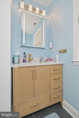 75 AUBURN RD, Avondale, PA 19311