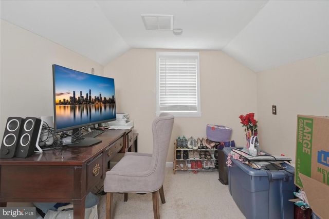 75 AUBURN RD, Avondale, PA 19311