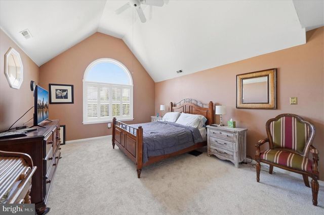 75 AUBURN RD, Avondale, PA 19311