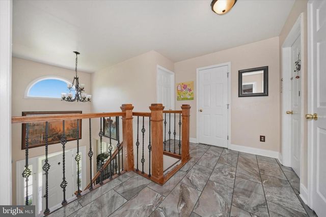 75 AUBURN RD, Avondale, PA 19311