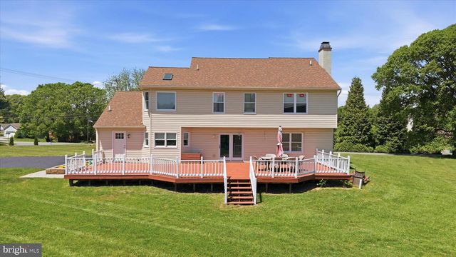 75 AUBURN RD, Avondale, PA 19311