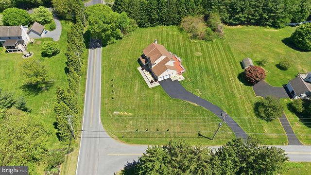 75 AUBURN RD, Avondale, PA 19311