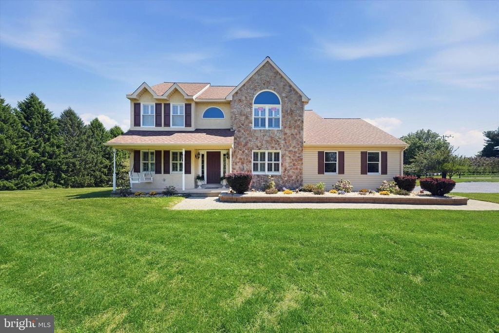 75 AUBURN RD, Avondale, PA 19311