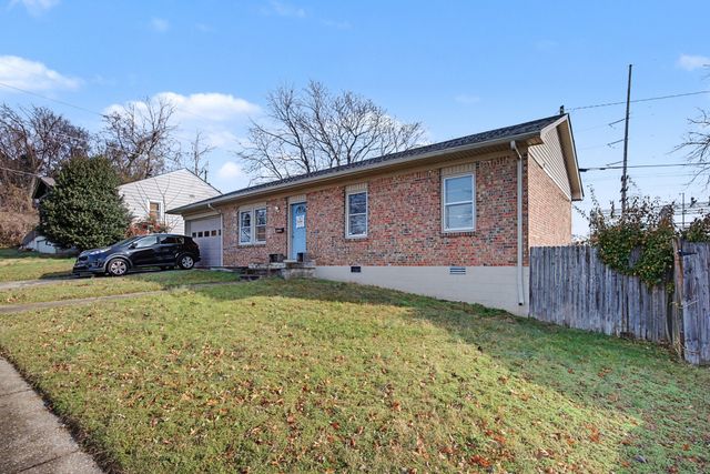 1205 Fuller St, Old Hickory, TN 37138
