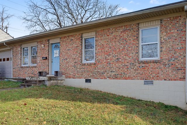 1205 Fuller St, Old Hickory, TN 37138