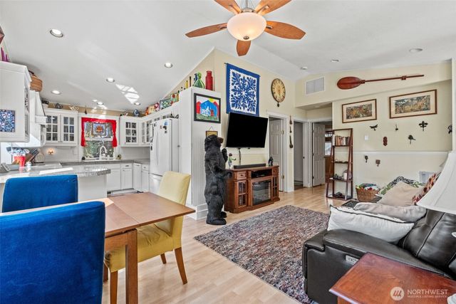 231 Benton, Leavenworth, WA 98826