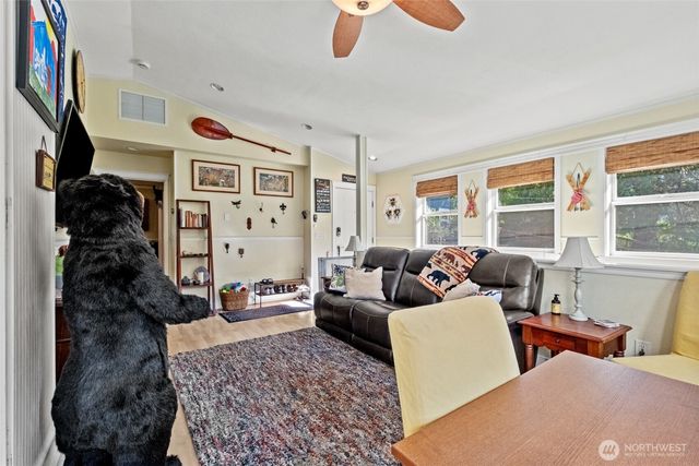 231 Benton, Leavenworth, WA 98826