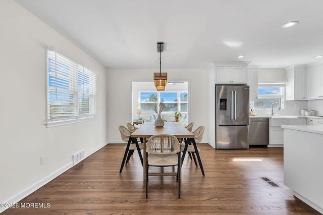 17 J Street, Seaside Park, NJ 08752