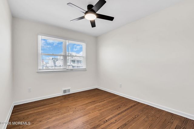 17 J Street, Seaside Park, NJ 08752