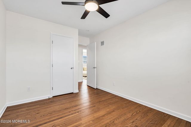 17 J Street, Seaside Park, NJ 08752