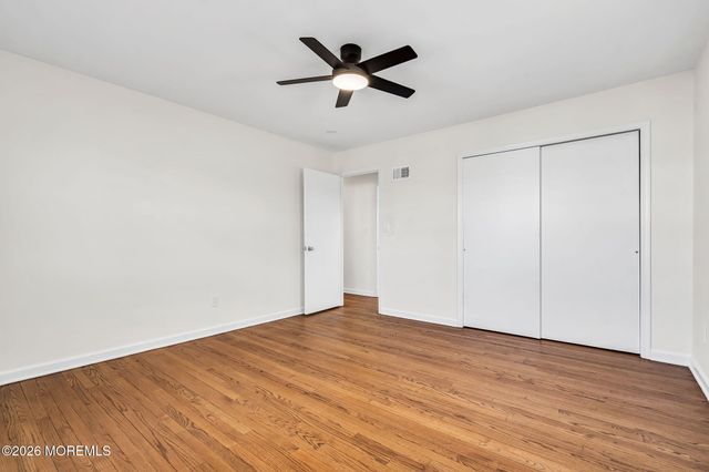 17 J Street, Seaside Park, NJ 08752