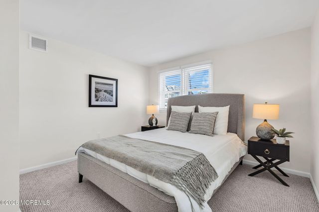 17 J Street, Seaside Park, NJ 08752