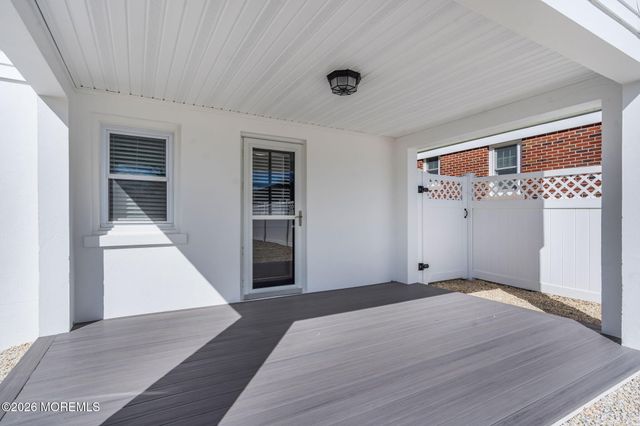 17 J Street, Seaside Park, NJ 08752