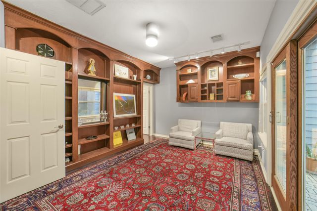 2026 Welch Street, Houston, TX 77019